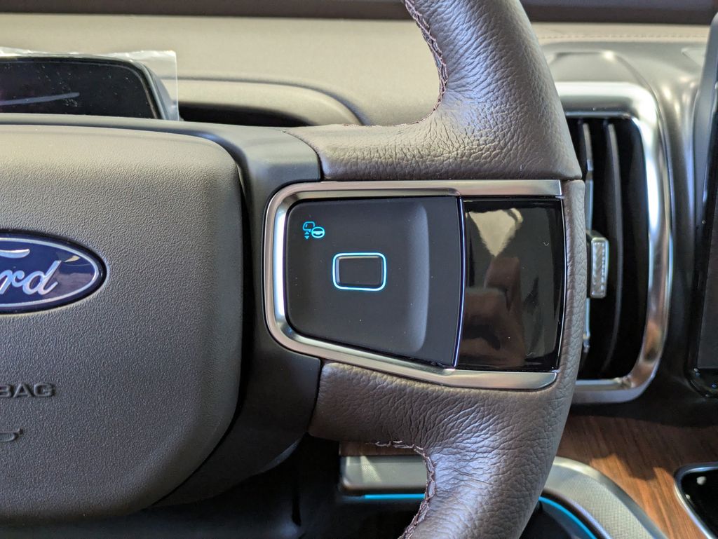 2026 Ford Expedition King Ranch