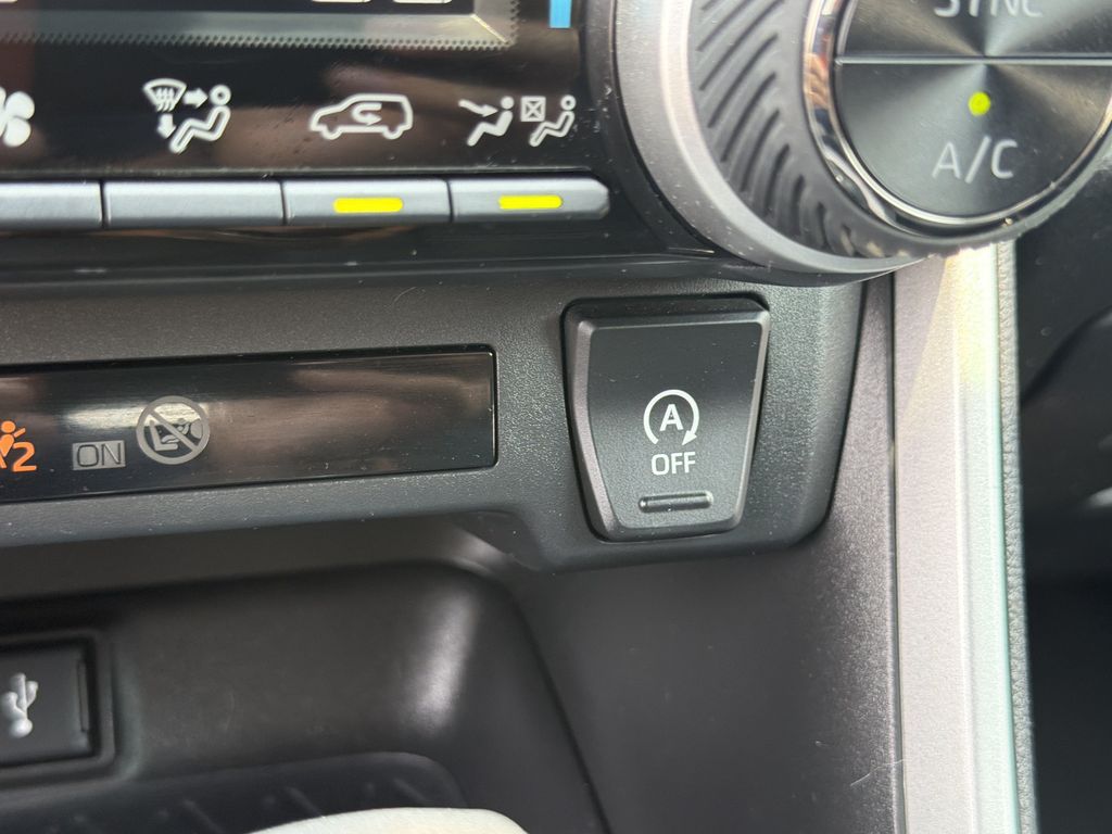 Used 2022 Toyota RAV4 SUV