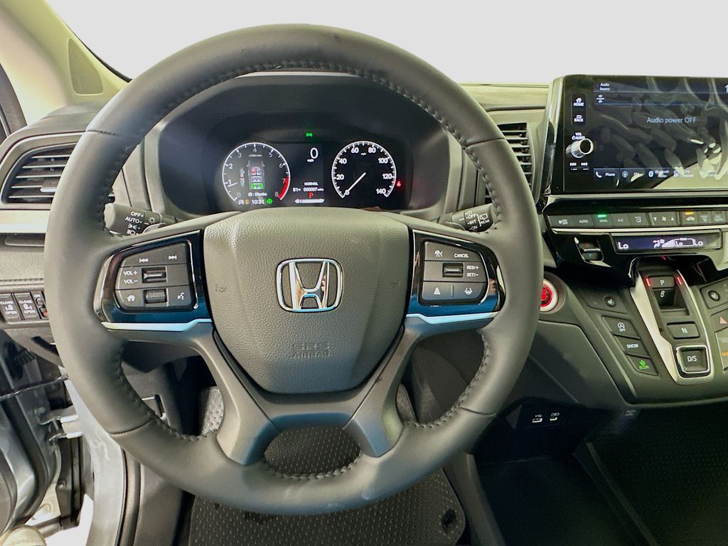 Thumbnail: 2026 Honda Odyssey - 10