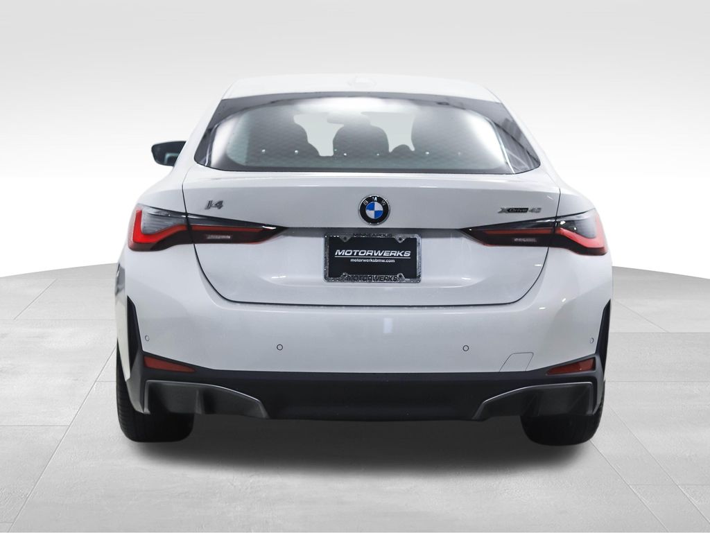 Thumbnail: 2026 BMW i4 - 4