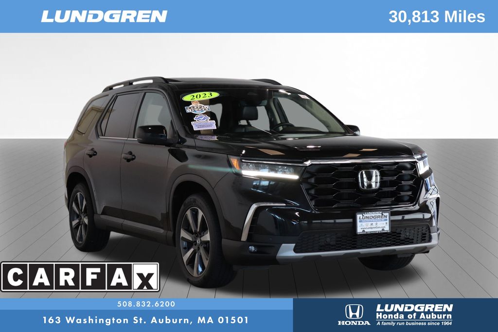 2023 Honda Pilot Touring's photo