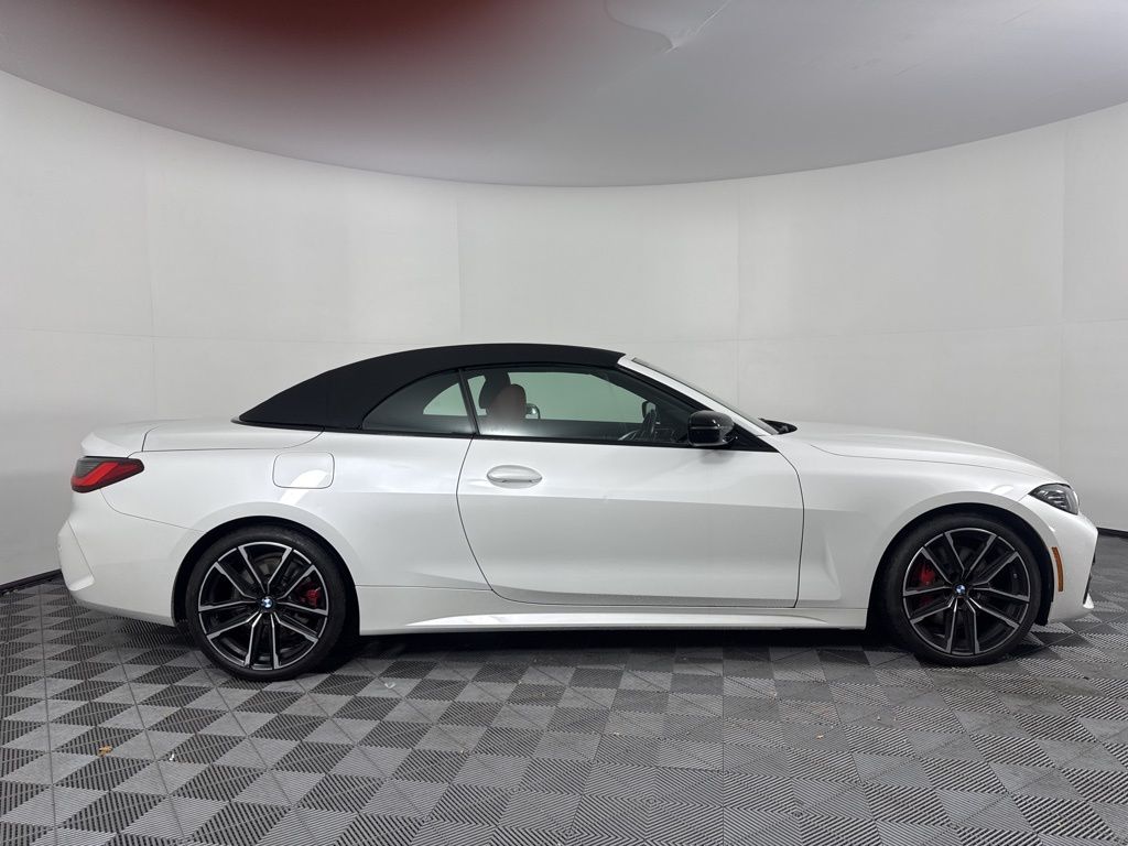 Thumbnail: 2023 BMW 4 Series - 4