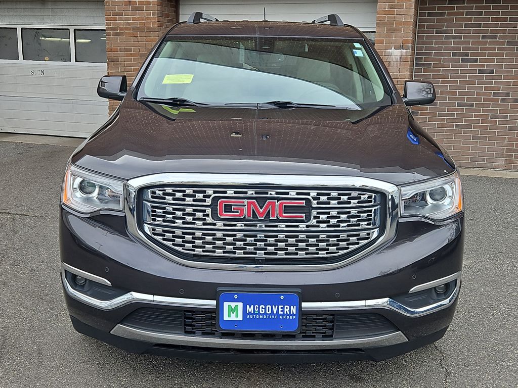 2017 GMC Acadia Denali photo