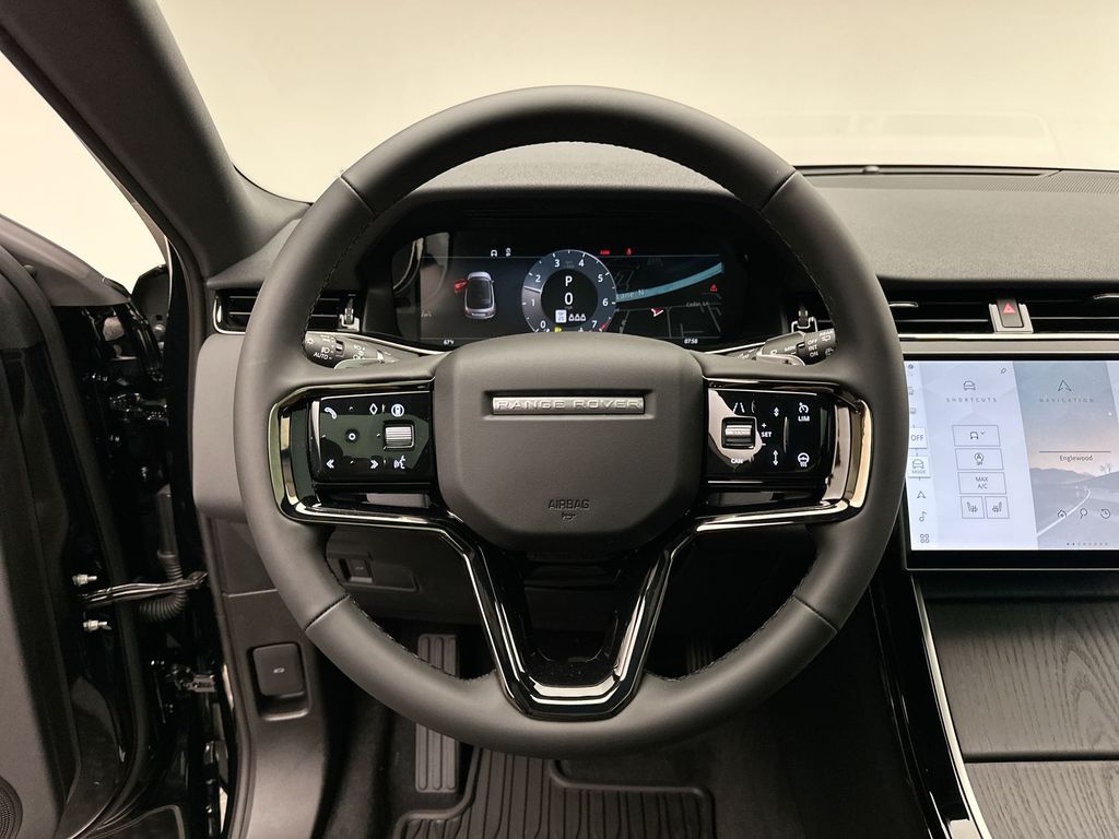 Thumbnail: 2026 Land Rover Range Rover Evoque - 14
