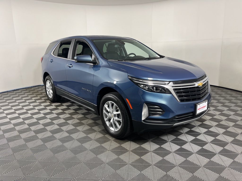 Thumbnail: 2024 Chevrolet Equinox - 16