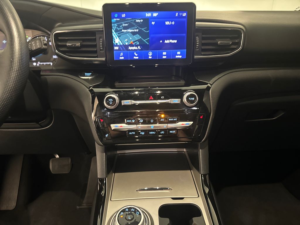 2022 Atlas Blue Metallic Ford Explorer ST-Line RWD SUV
