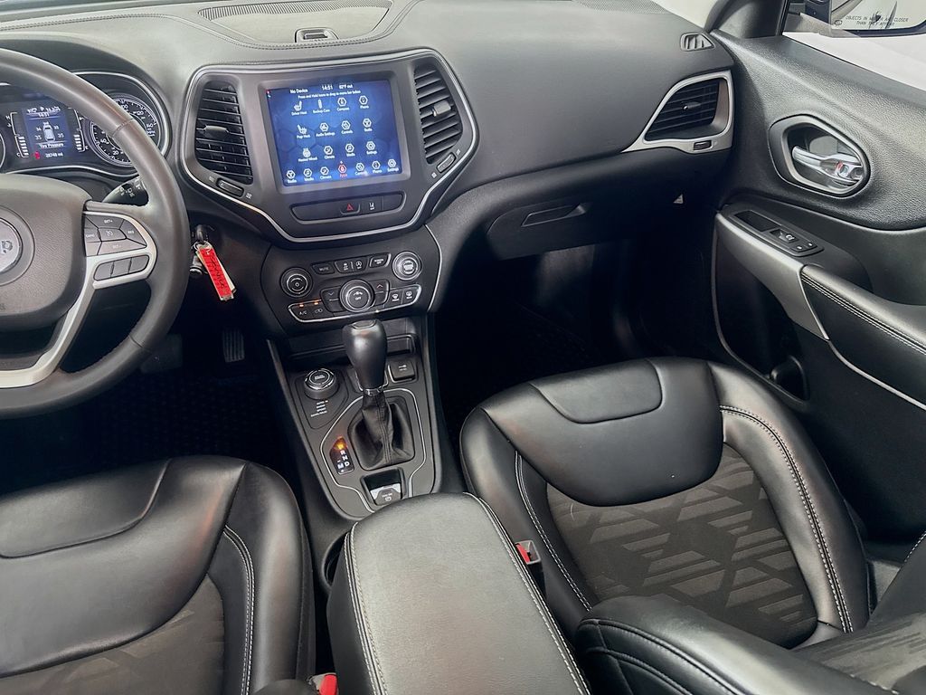 Used Car 2022 Jeep Cherokee  X For Sale Under $25,000 In Austin, Texas