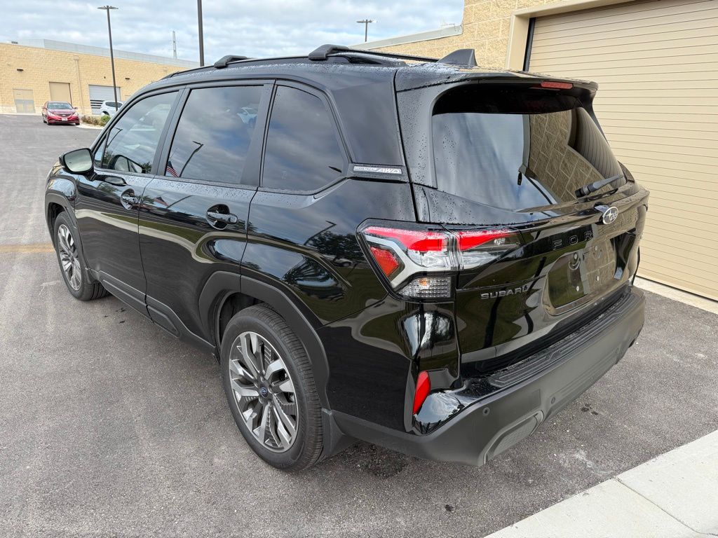 Thumbnail: 2025 Subaru Forester - 3