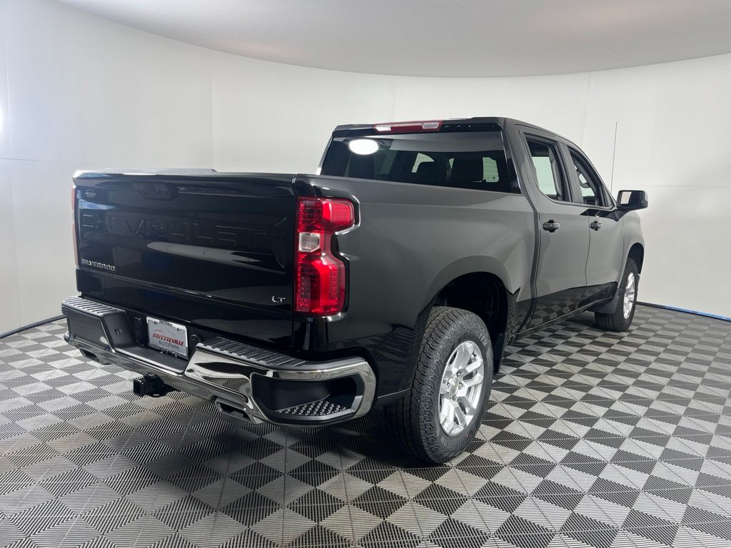 Thumbnail: 2026 Chevrolet Silverado 1500 - 5