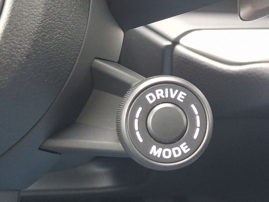 Thumbnail: 2025 Porsche  - 25