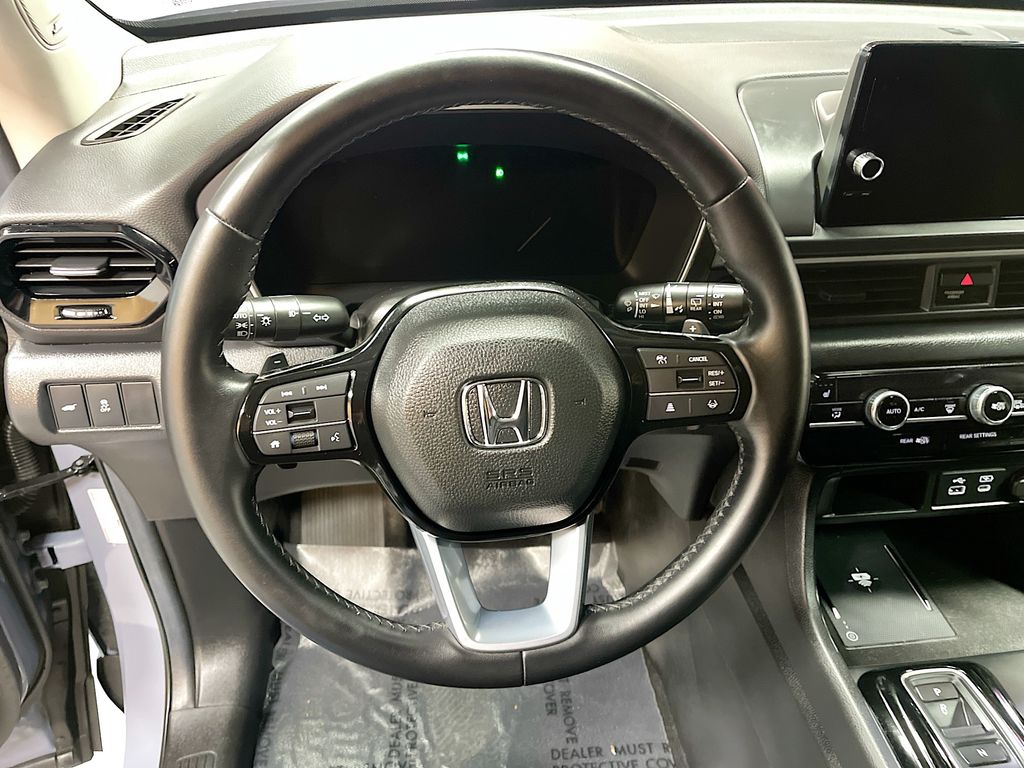 Used 2025 Gray Honda Touring image 11