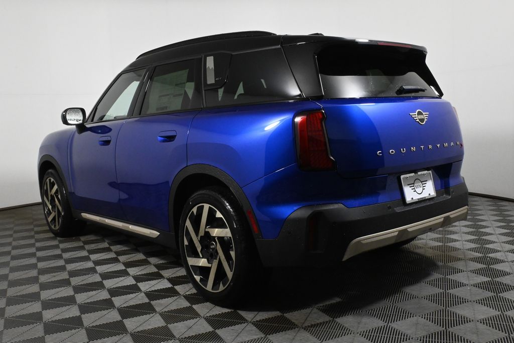 2025 MINI Cooper Countryman Iconic 5