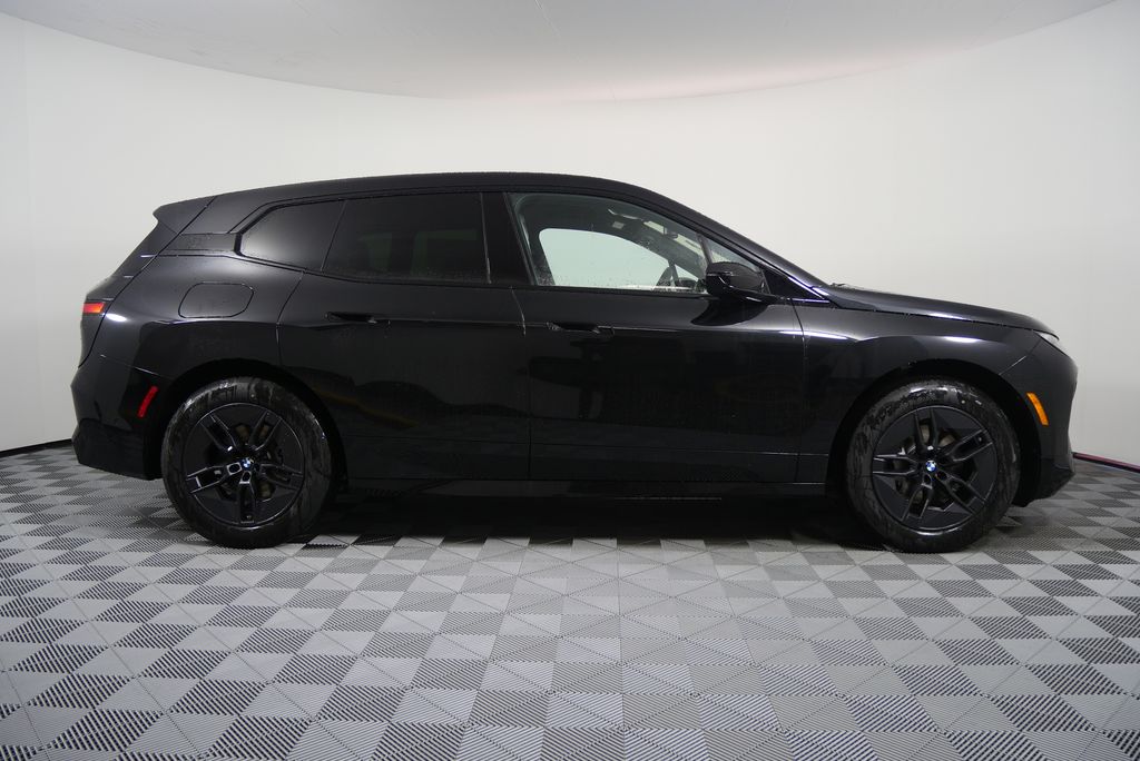 2026 BMW iX  2