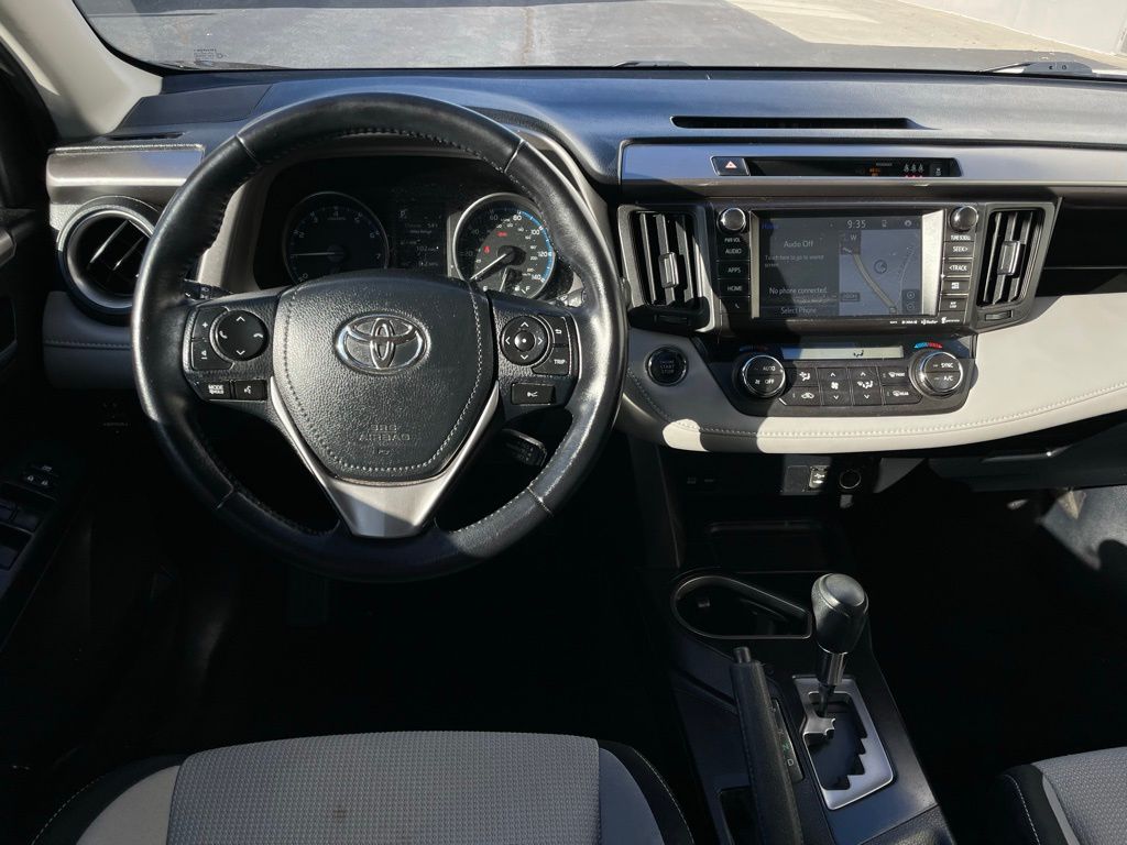Thumbnail: 2017 Toyota RAV4 - 11