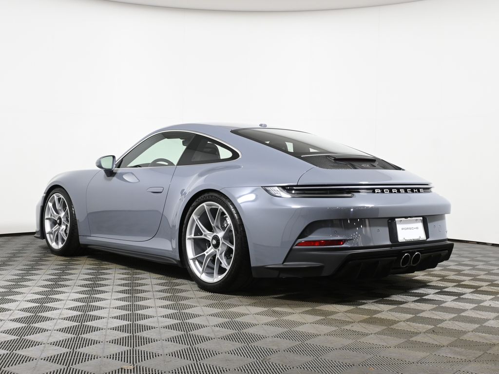 Thumbnail: 2023 Porsche 911 - 3