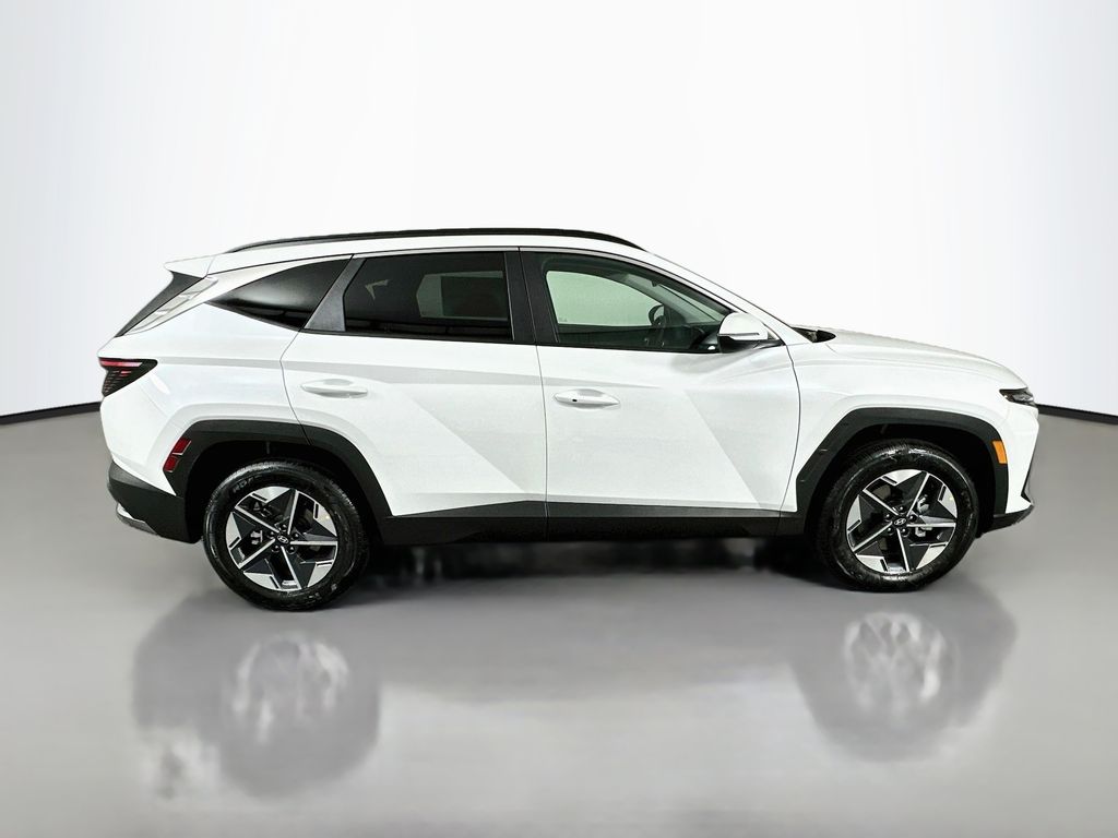 Thumbnail: 2026 Hyundai Tucson - 4