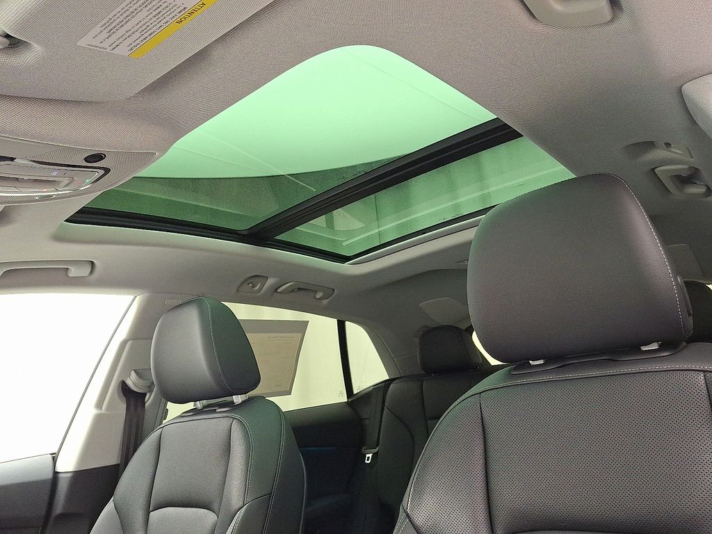 Thumbnail: 2023 Audi Q8 - 14