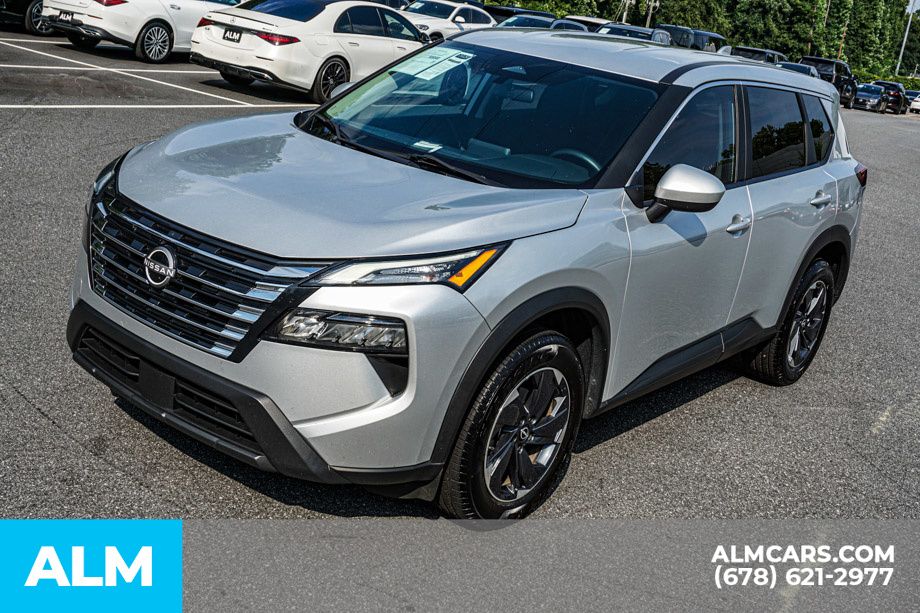 Used 2024 Silver Nissan SV image 14