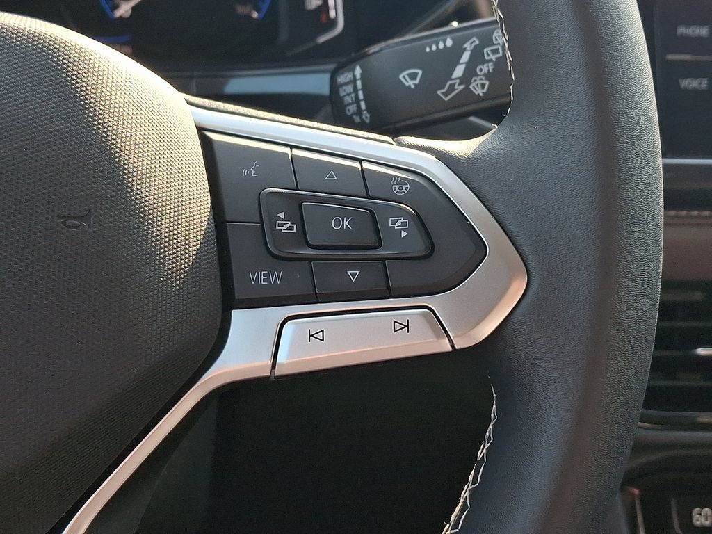 2022 Volkswagen Taos 1.5T SEL White at Auto Express Mitsubishi