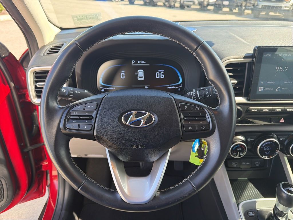 2023 Hyundai Venue SEL