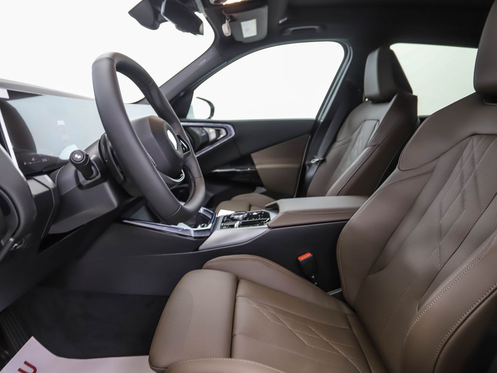 Thumbnail: 2026 BMW X3 - 11