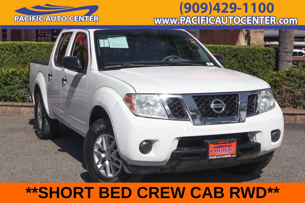 Glacier White 2016 Nissan Frontier Pickup Truck 4X2 5-Speed Automatic Overdrive
