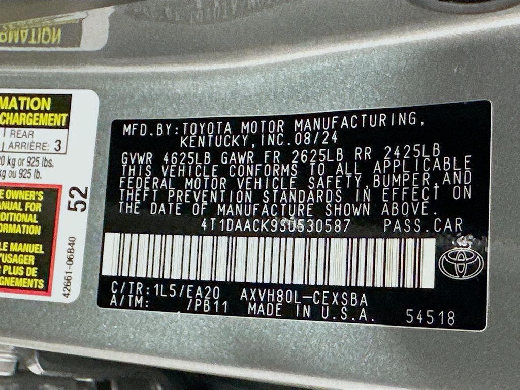 Thumbnail: 2025 Toyota Camry - 19
