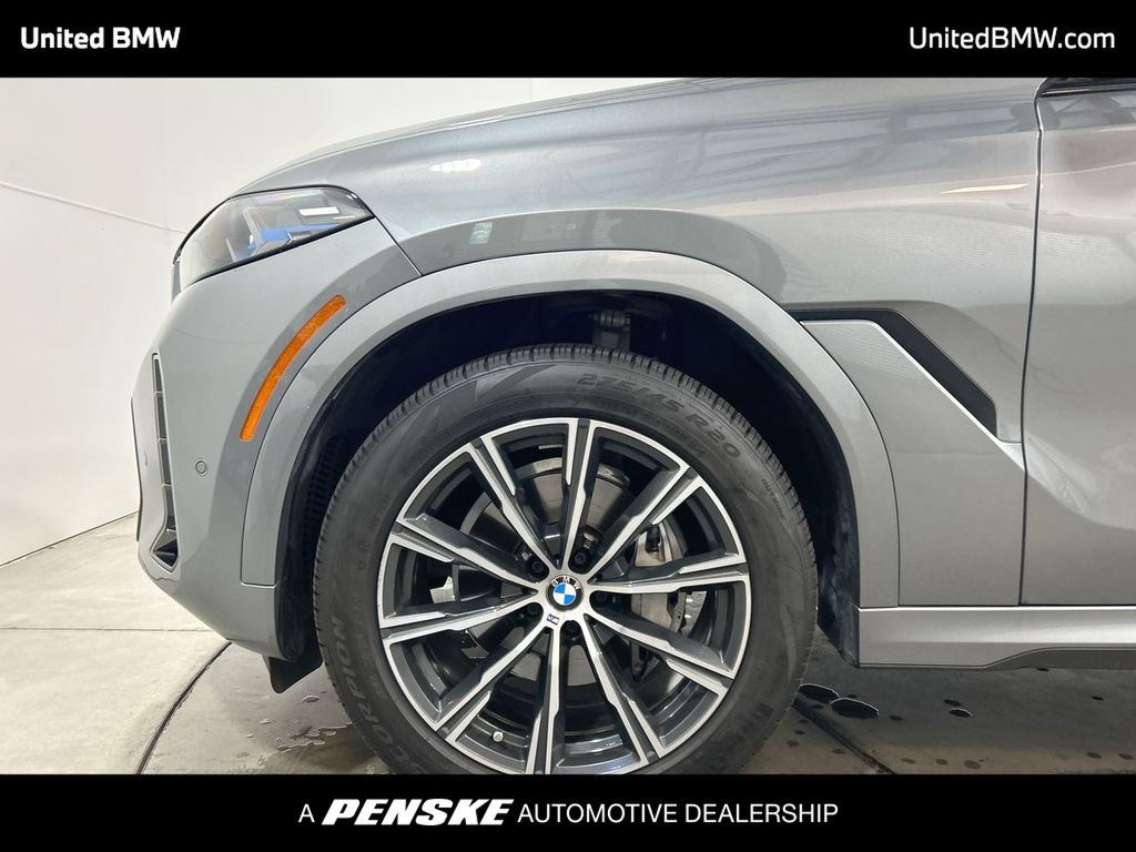 Thumbnail: 2024 BMW X6 - 10
