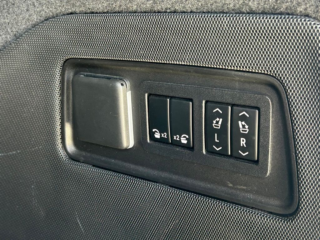 Used 2021 Cadillac Escalade ESV SUV