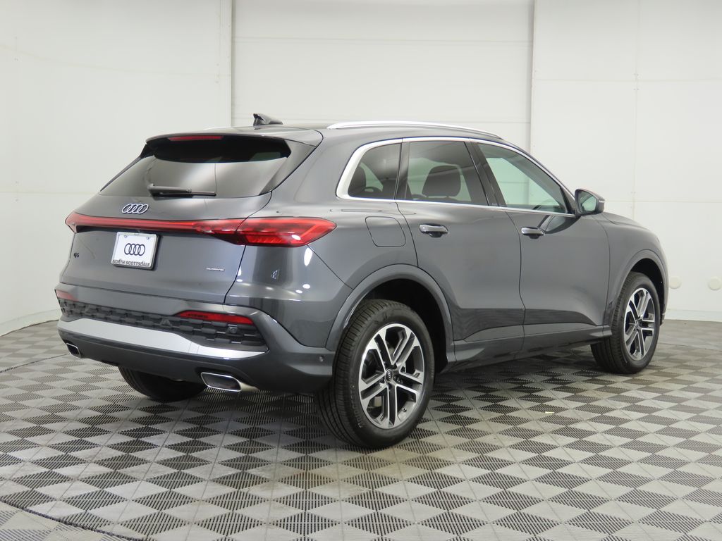 Thumbnail: 2025 Audi Q5 - 5