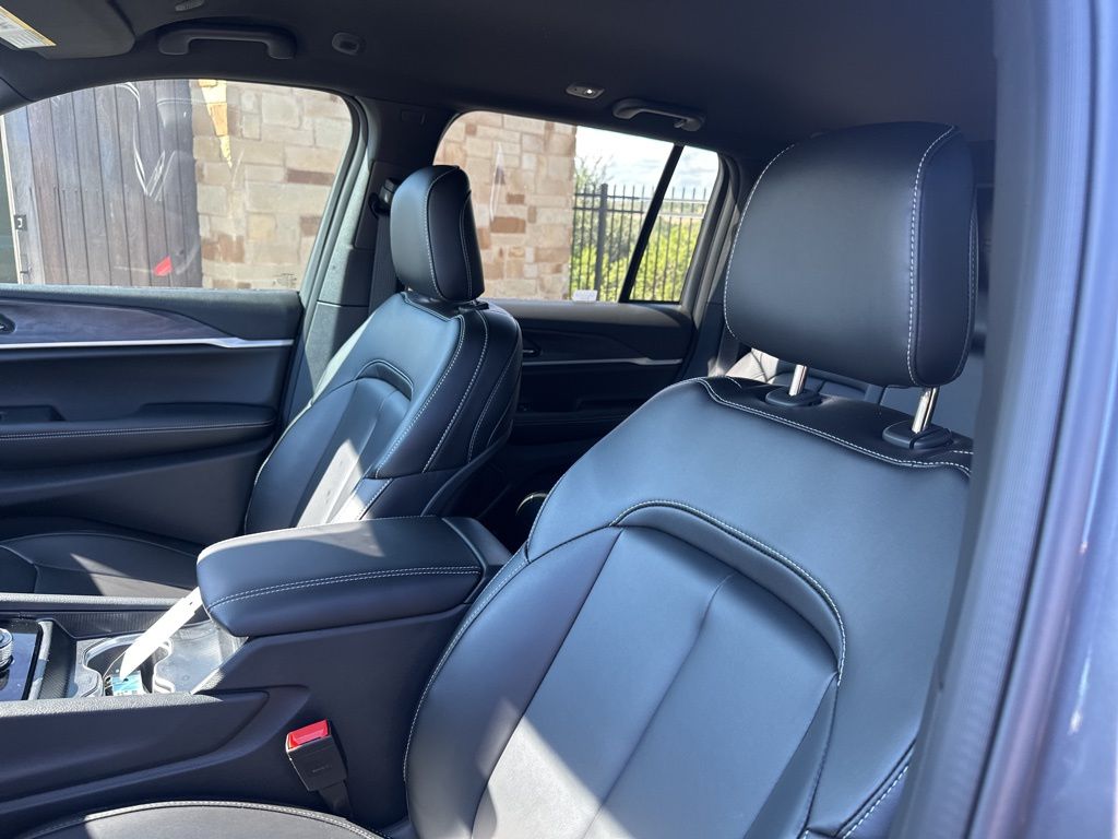 New Car 2025 Jeep Grand Cherokee  Limited For Sale Under $50,000 In Austin, Texas