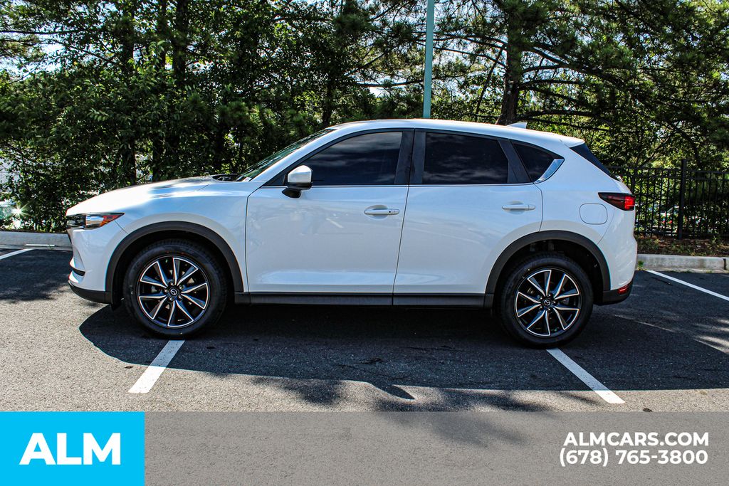 Used 2018 White Mazda Touring image 7