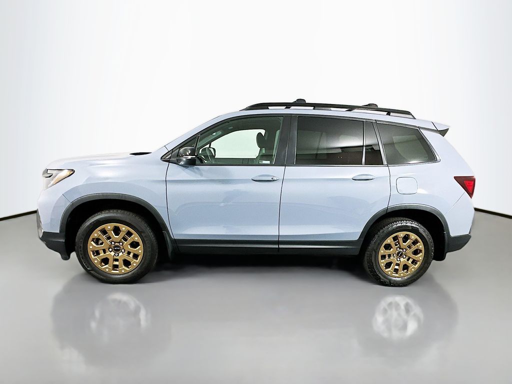 Thumbnail: 2023 Honda Passport - 8