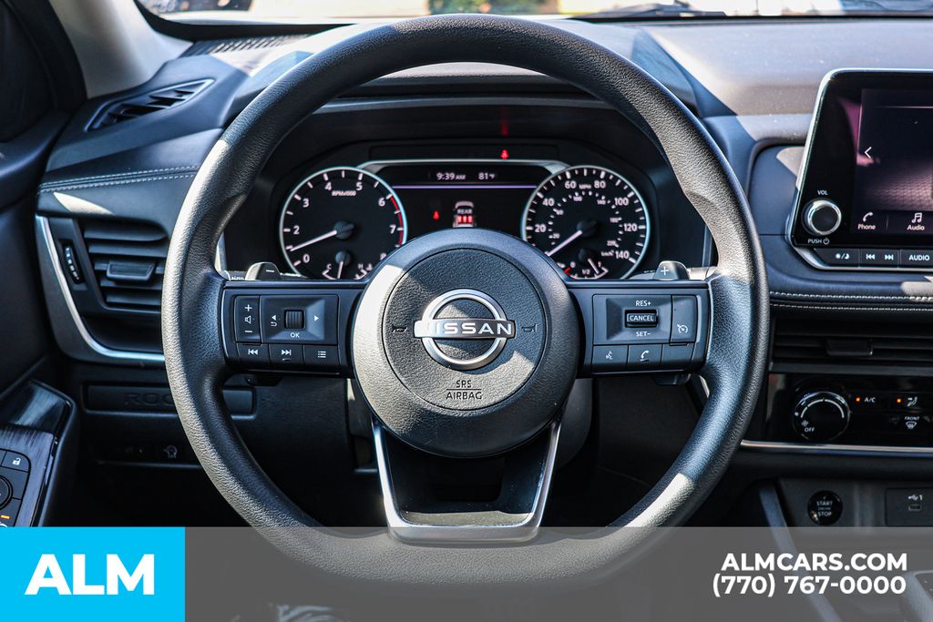 Used 2024 White Nissan S image 31