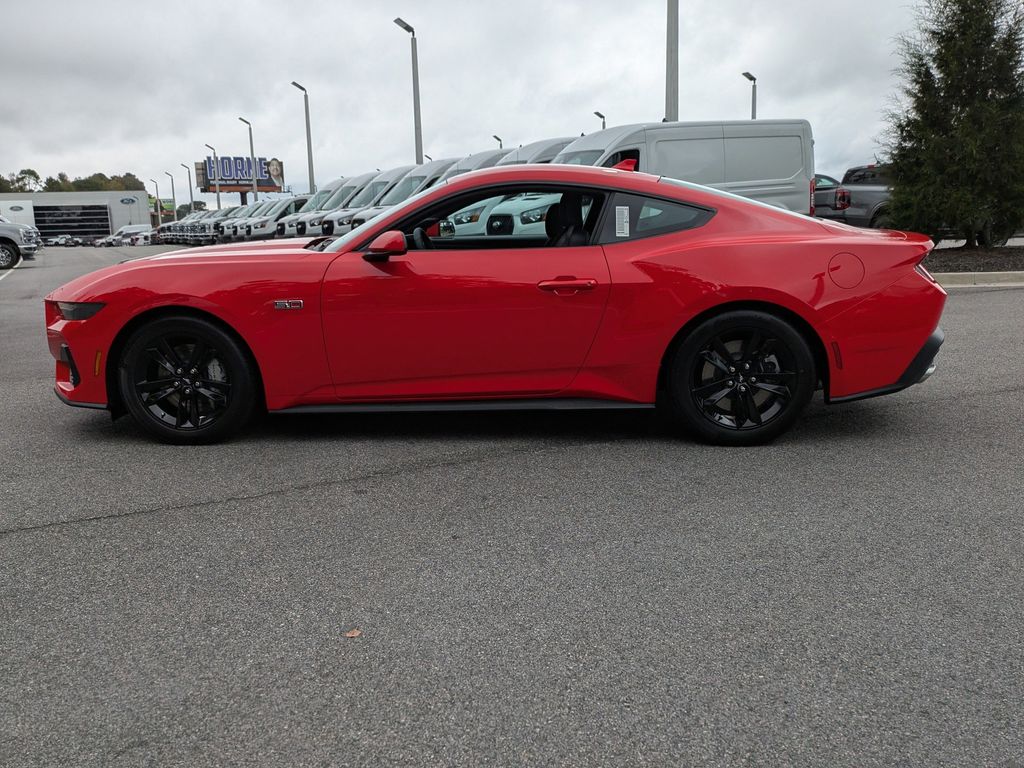 2025 Ford Mustang GT Fastback