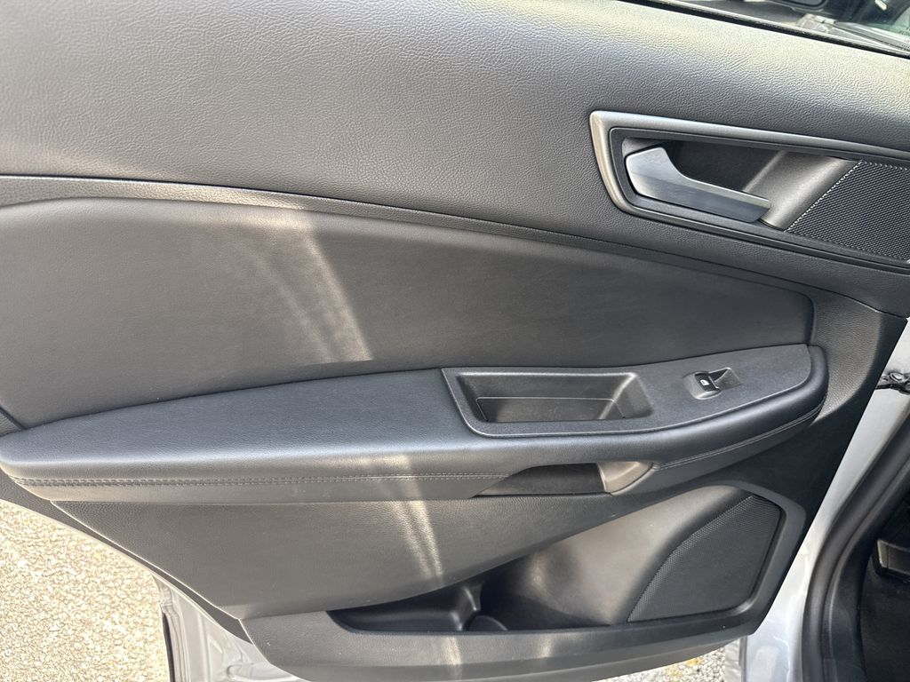 Used 2023 Ford Edge SUV