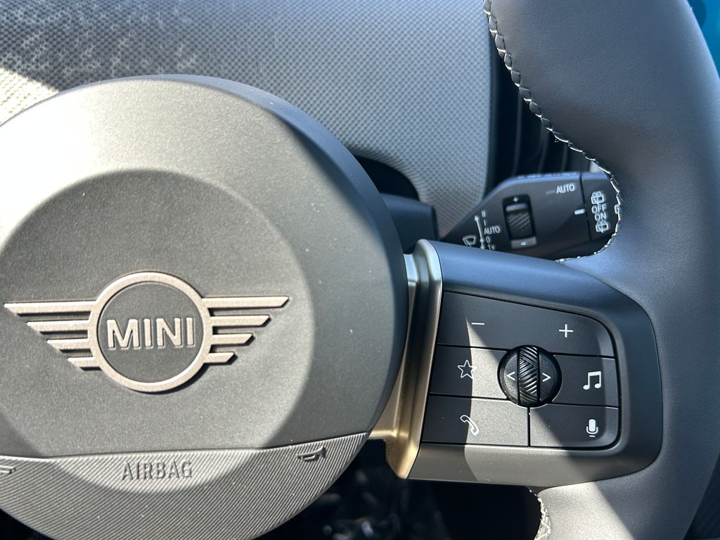 Thumbnail: 2025 MINI Cooper - 20