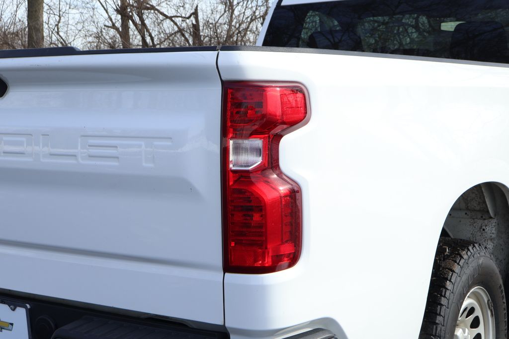 Thumbnail: 2021 Chevrolet Silverado 1500 - 7