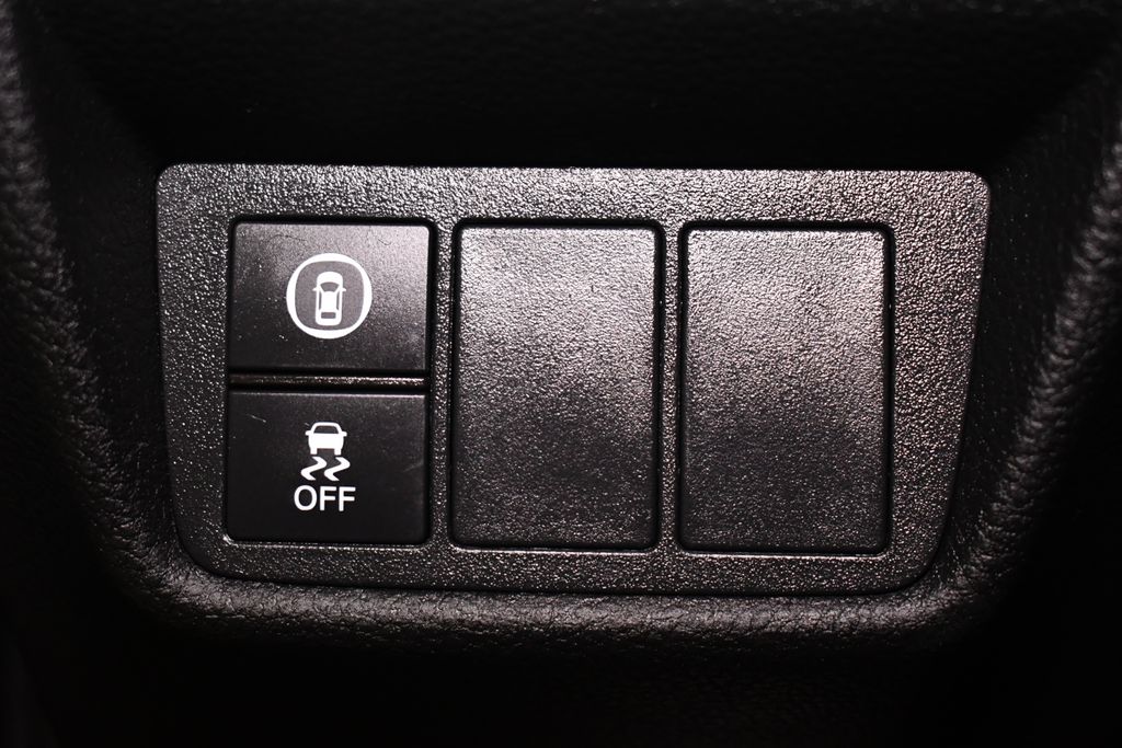 Thumbnail: 2022 Honda Accord - 22