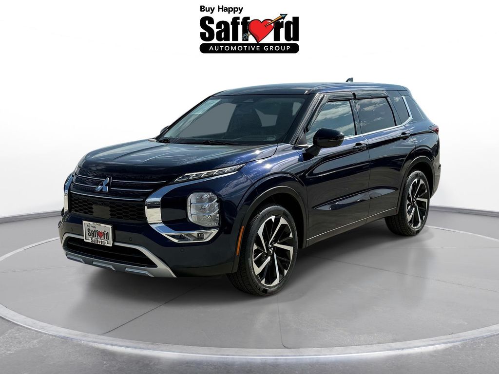 2022 Mitsubishi Outlander SE