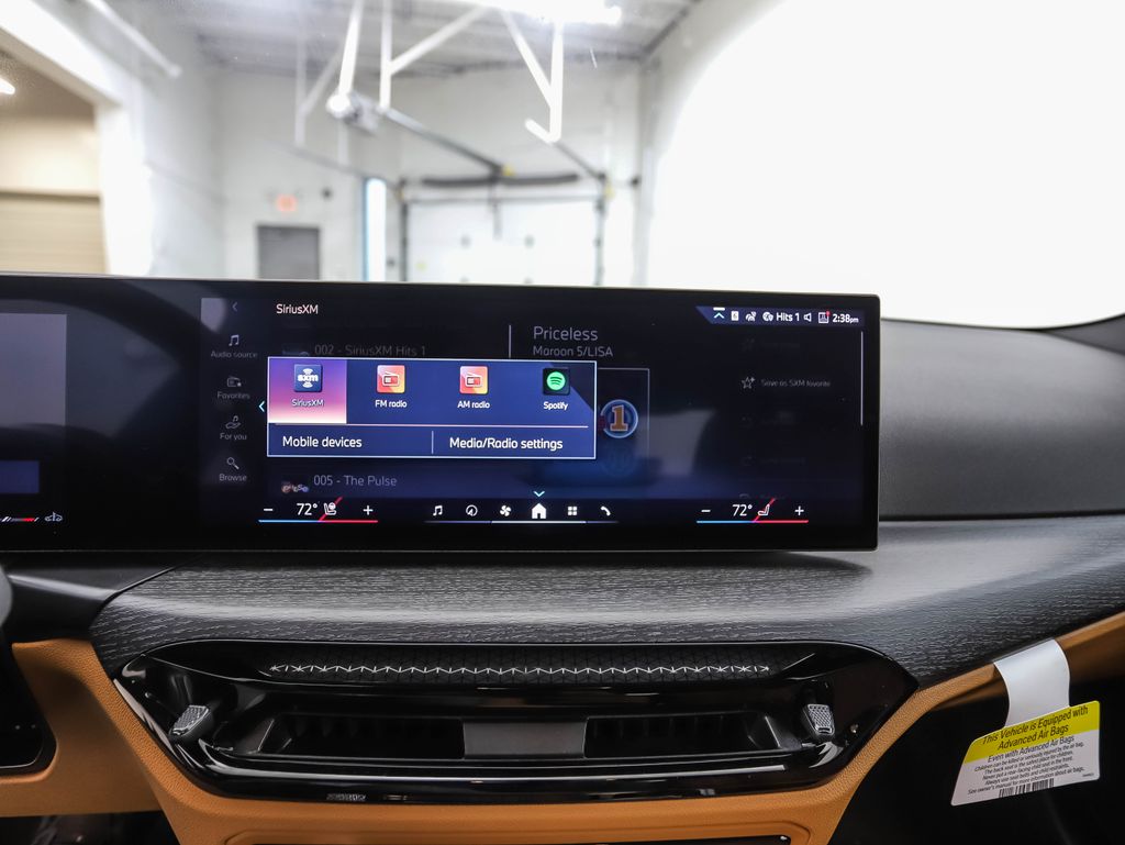 Thumbnail: 2025 BMW 3 Series - 16