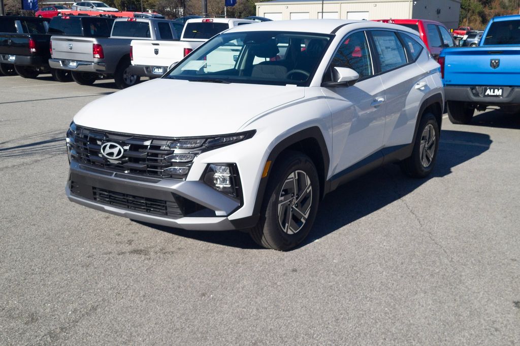 2026 Hyundai TUCSON HYBRID Blue SE