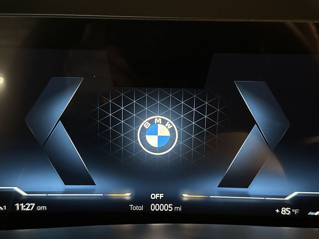 Thumbnail: 2026 BMW X5 - 15