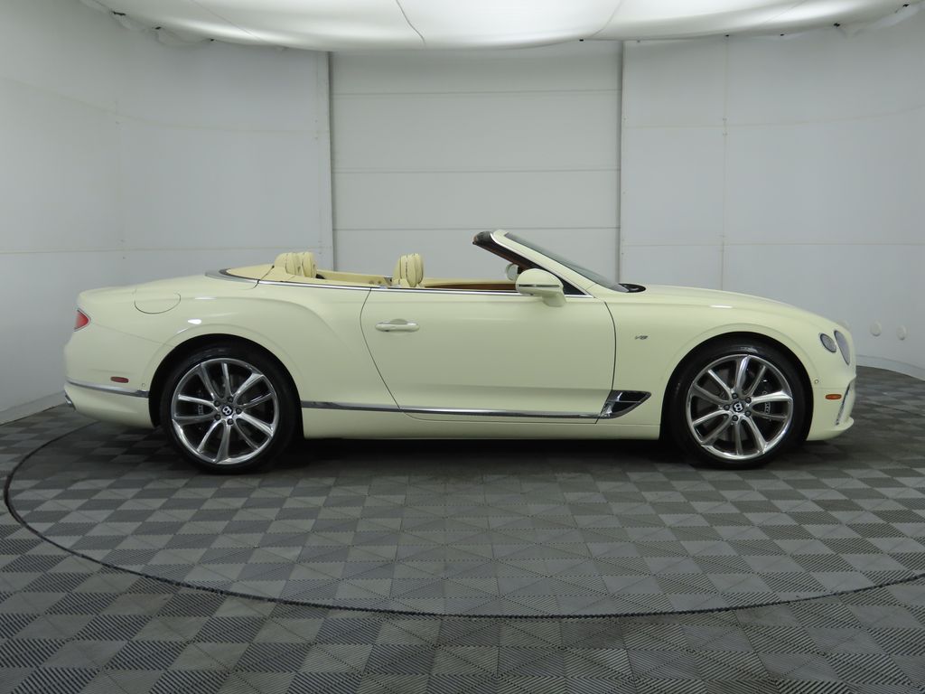 Thumbnail: 2022 Bentley Continental - 4