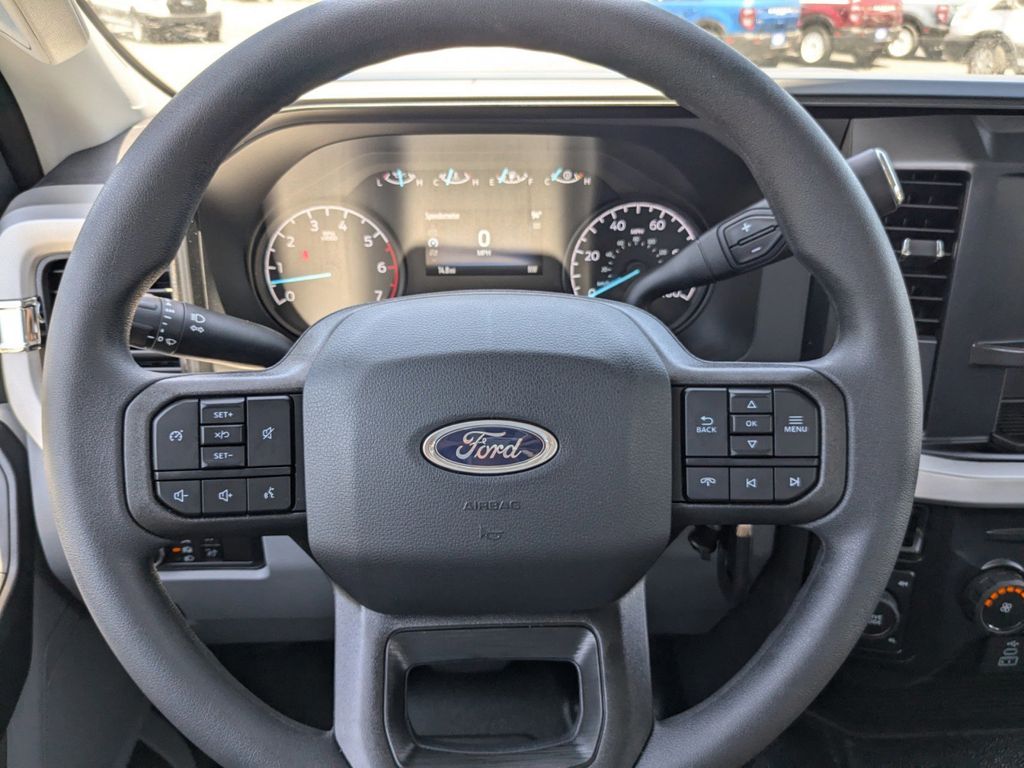 2025 Ford F-250 Super Duty XL