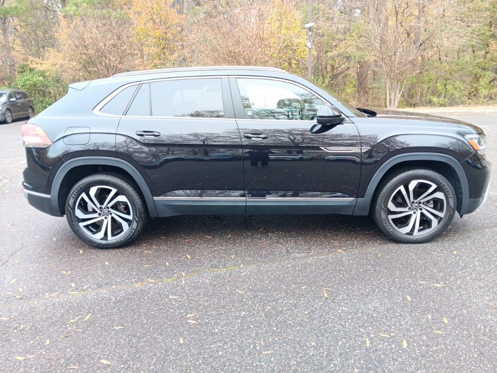 2022 Volkswagen Atlas Cross Sport 3.6L V6 SEL 6