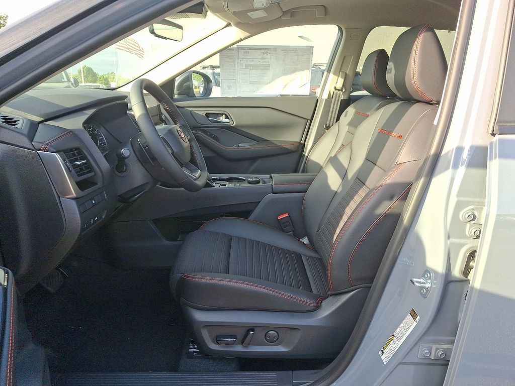 2025 Nissan Rogue Rock Creek 7