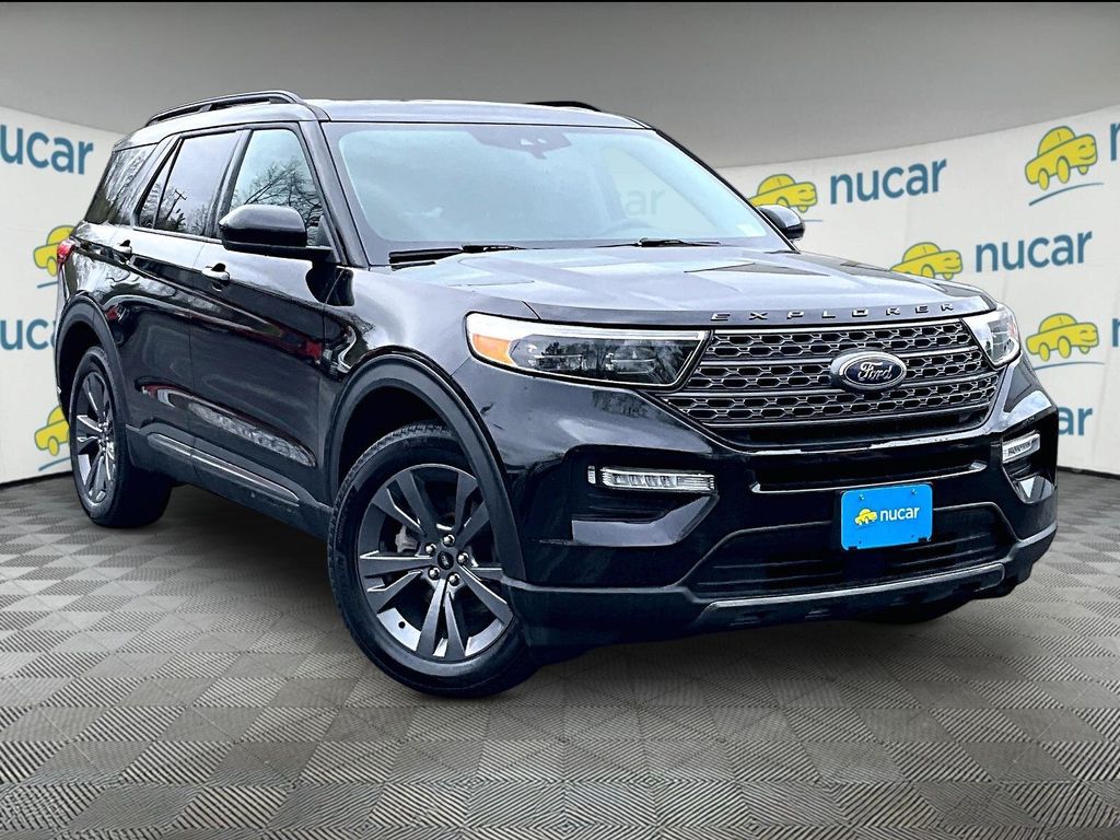 2023 Ford Explorer XLT AWD