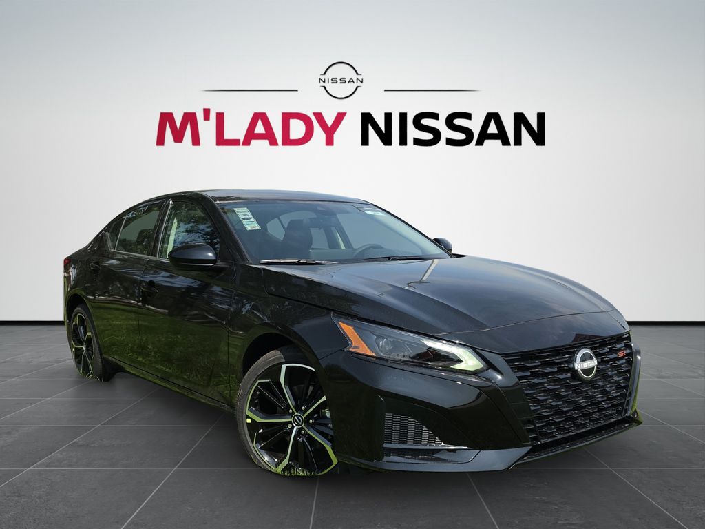Super Black 2026 Nissan Altima Sedan All-Wheel Drive Continuously Variable Transmission