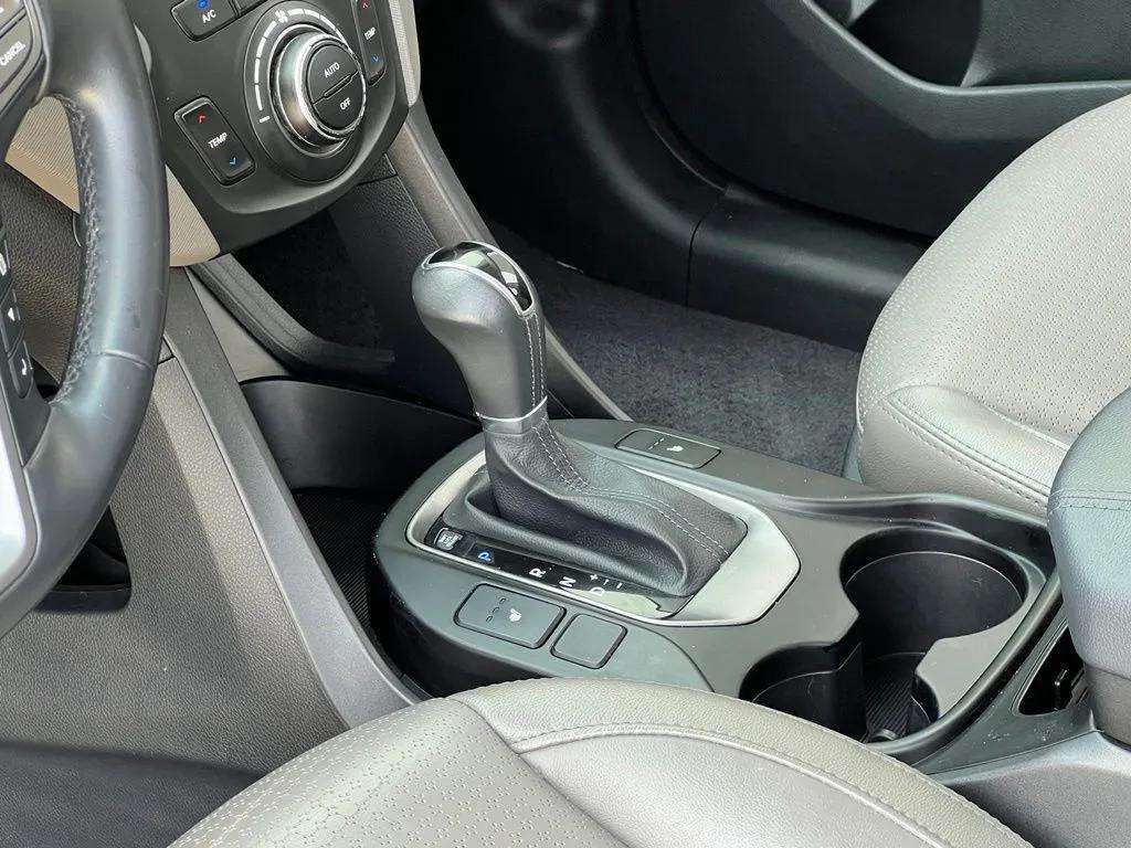 2013 Hyundai Santa Fe Sport #21
